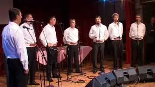 Klapa Škrlet feat. Šegrti - Probudi me jutrom