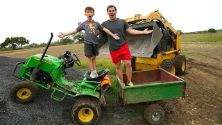 Hudson digs up rock and finds abandoned barns | Tractors for kids