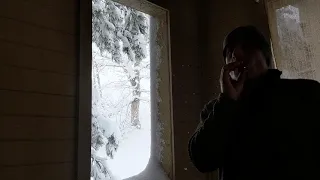 Mini Joint in a Major Snow Storm