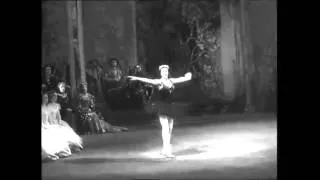 Beryl Grey and Yuri Kondratov - Excerpts from ‘Swan Lake’﻿