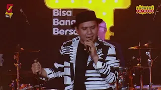 Padi Reborn -Sang Penghibur (Live)