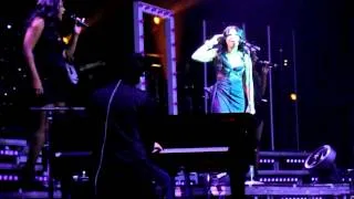 Toni Braxton live at The Pearl, Las Vegas performing "So Yesterday"