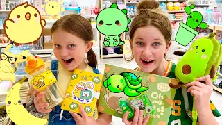 YELLOW and GREEN Kawaii Back to School Challenge with Sisters Play