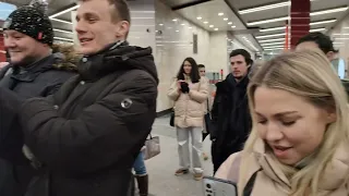 Агата Кристи - Как на войне - #KooRagA решила объяснить женщинам в #metro каково бывает жить с ними