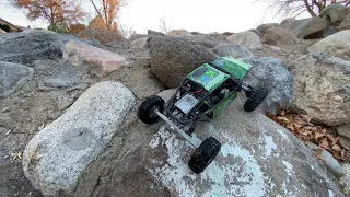 Axial Capra Pulling Impossible lines