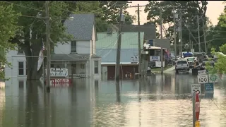 Grafton, Illinois doing its best to fight the flood