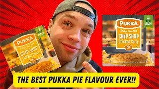 THE BEST PUKKA PIE FLAVOUR EVER | Pukka Pie Chip Shop Chicken Curry | Food Review