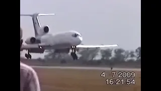 Аварийная посадка самолета ТУ-154  2009 год