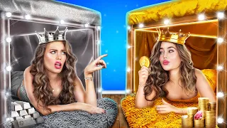 We Build a Secret Room for Twins! Gold Girl vs Silver Girl!