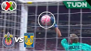 ¡Del ángulo! Nahuel vuela  | Chivas 0-3 Tigres | Liga Mx Apertura 22 -J9 | TUDN