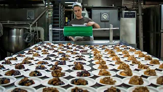 How Aircraft Carriers Make 17,000 Meals A Day For US Navy Sailors