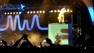 MIA - Zirkus (live 2009)