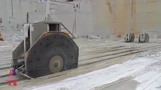 Double blade quarry cutting machine