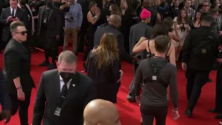 JUSTIN BIEBER On The Red Carpet | 2022 GRAMMYs