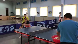 Masa tenisi üst düzey sporcu antrenmanı
