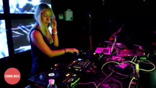 DJ Polina - Crimea Music Showcase @ Boroda (03/10/15)