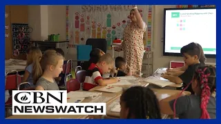 Growing Reading Gap in U.S. Children | CBN NewsWatch - December 26, 2023