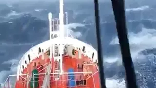 Barco durante el terremoto de México