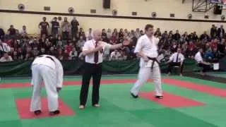 Nokaut na Mistrzostwach Polski Oyama Karate w Piotrkowie Trybunalskim