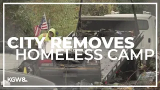 City removes homeless encampment in North Portland