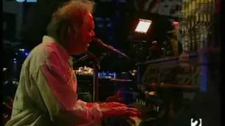 Neil Young - Mother Earth - Rock In Rio Madrid 2008 HQ