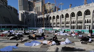 GAK NYANGKA YA ALLAH SAMPAI KAYA GINI KEADAAN JAMAAH UMROH DIBELAKANG MASJIDIL HARAM DI BLN RAMADHAN