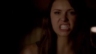 Elena tentando NÃO matar o Damon | The Vampire Diaries (5x02)