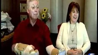 Double-Hand Transplant Recipient Cites Prayer, Hope