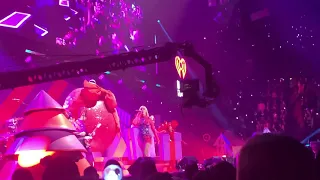 12/06/19 TEENAGE DREAM+I KISSED A GIRL - KATY PERRY JINGLE BALL LA