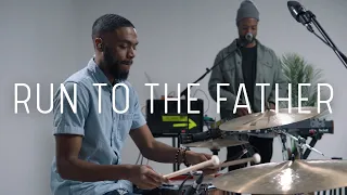 "RUN TO THE FATHER" (CODY CARNES) - THE WORSHIP PROJECT