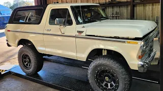 1979 Bronco with Gen3 10r80 F150 Coyote combo