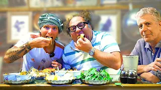 Anthony Bourdains FAVORITE CAFE in IRAN! Iranian Street Food & Bazaar Tour in Isfahan!!