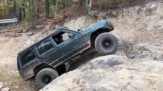 Jeep XJ Cherokee on 35s at Uwharrie Walks up The Frontside of Daniel