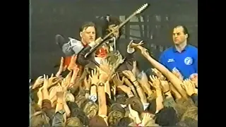 Nirvana - "Love Buzz" - August 23, 1991 - Reading Festival - Reading, UK - [New Multicam]