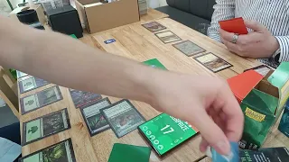 Magic the Gathering IRL 1v1 60-card ('Standard') - Mono-green 🌳 VS Boros 🔥🔴