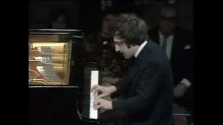 Vladimir Ashkenazy: Beethoven Piano Concerto 1 Mvt 3