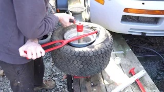 Harbor Freight Mini-Tire Changer (How to Change A Tractor Tire)