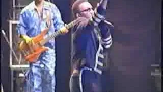kool and the gang - get down on it  (en chile 1998)