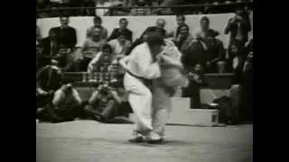 Finale championnat de France de judo 1975 - Patrick Amet VS Bernard Tchoullouyan