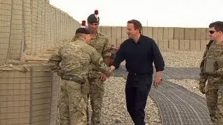 Дэвид Кэмерон посетил Афганистан и призвал талибов сложить оружие