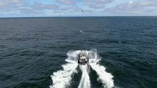 Targa 32 storming thru Baltic sea