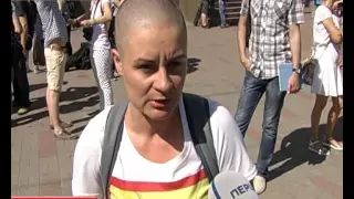 У Києві молодики у балаклавах напали на ходу ЛГБТ-активістів