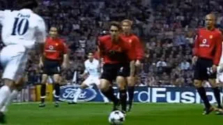 Luís Figo goal for 1-0 | Real Madrid 3-1 Manchester United (08/04/2003)