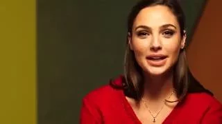 How to say Gal Gadot