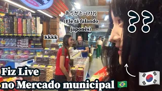 Coreana Nana no Mercado Municipal de Curitiba