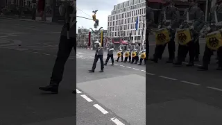 Bundeswehr | Wachbataillon und Musikkorps marschieren vor Brandenburger Tor 29.03.2023