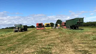 Pea vining 2020 PMC Harvesters And Fendt 724