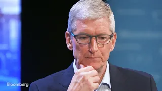 Tim Cook Says He Convinced His Father to Use an IPhone