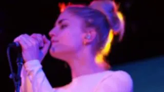 London Grammar - Wicked Game Chris Isaak Cover) Live @ The Prince Bandroom, 10.01.2013