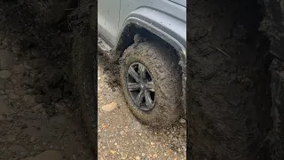 Настоящий Танк 300 в полях Ставрополья после дождя! Резина BFGoodrich A/T удивляет!